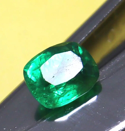 Emerald Loose Gemstone AAA+ Natural Certified Columbian Cushion Cut