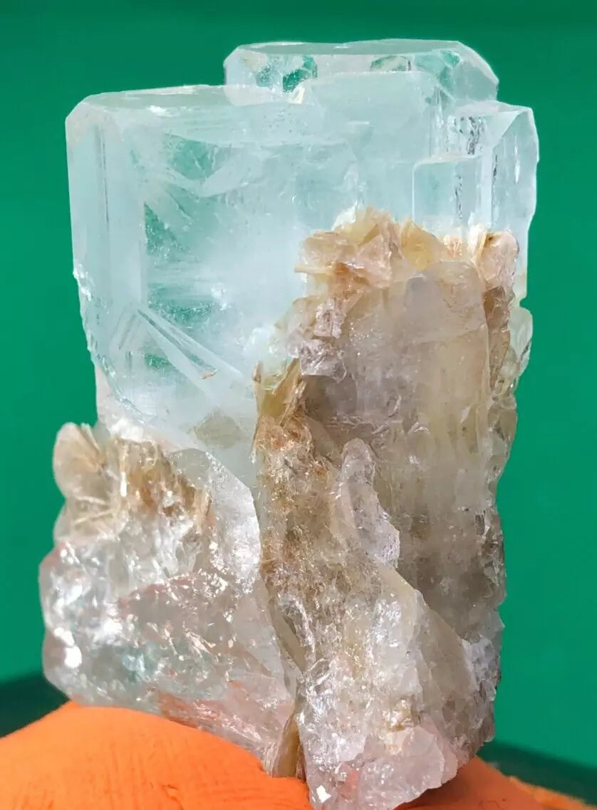 31 g Natural Aquamarine Specimen Crystal with Mica from Pakistan