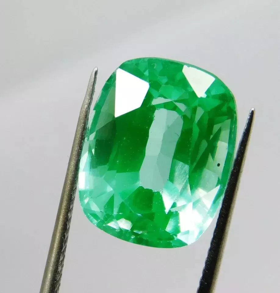 COLOMBIAN EMERALD EGL CERTIFIED Superb Natural 10 CT CUSHION CUT LOOSE GEMSTONE